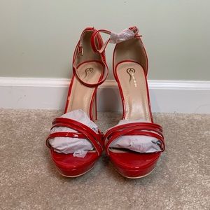 ❤️Brand new candy red heels❤️